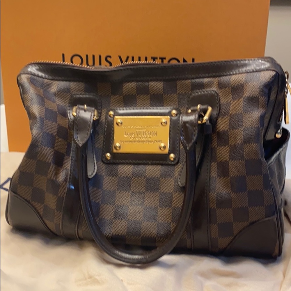 SOLD Authentic LOUIS VUITTON DAMIER EBENE BERKELEY